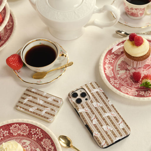 Late Again - iPhone SE (2020) Case 10