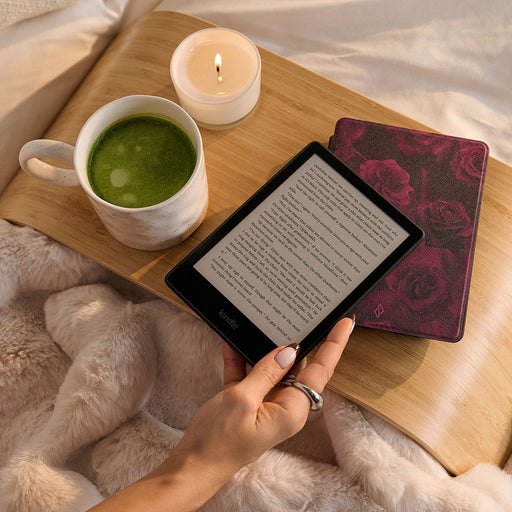 Femme Fatale - Kindle Paperwhite (11th Gen) Case 13